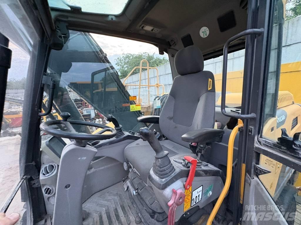 Volvo EW 160 D Ratasekskavaatorid