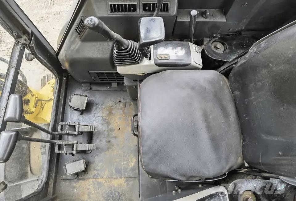 Komatsu PC35 Miniekskavaatorid < 7 t