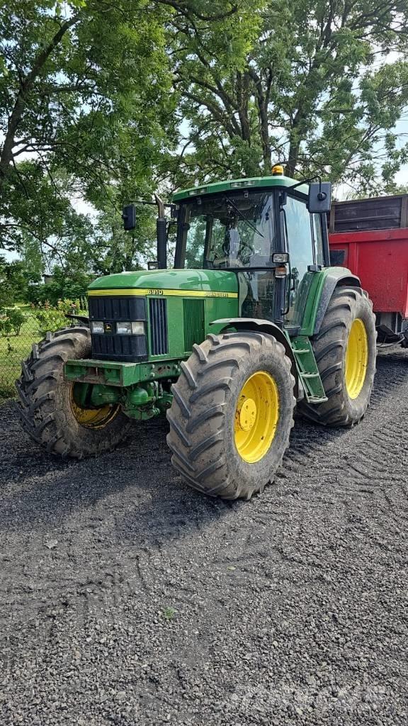 John Deere 6910 Traktorid