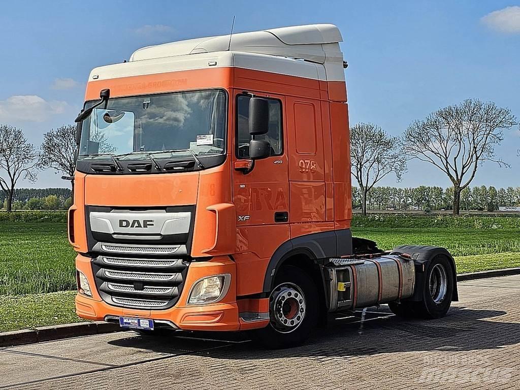 DAF XF 450 Sadulveokid