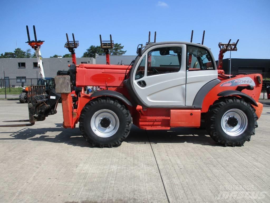Manitou MT 1440 (157) Teleskooplaadurid