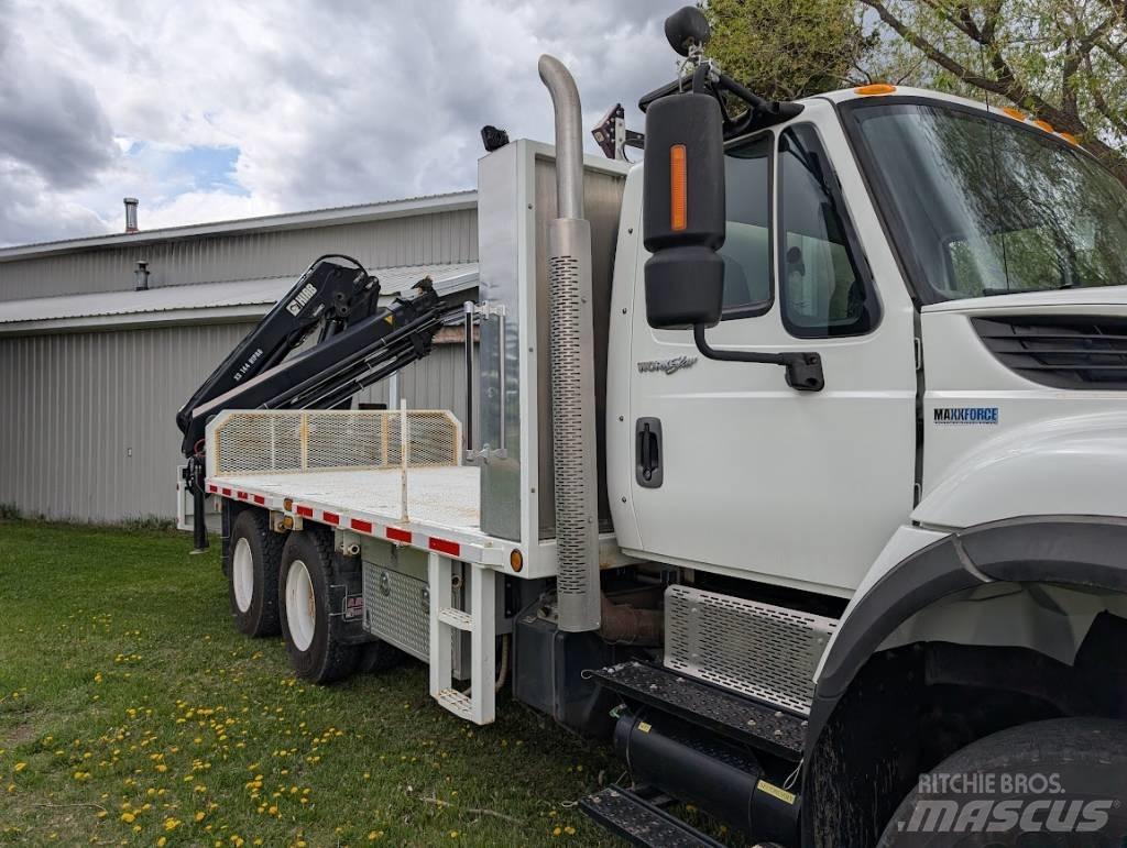 International 7500 Kraanaga veokid