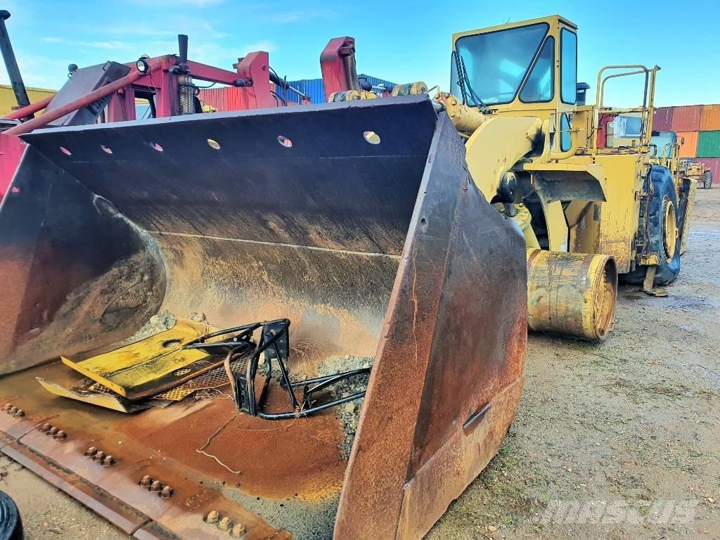 CAT 988 F II Rataslaadurid