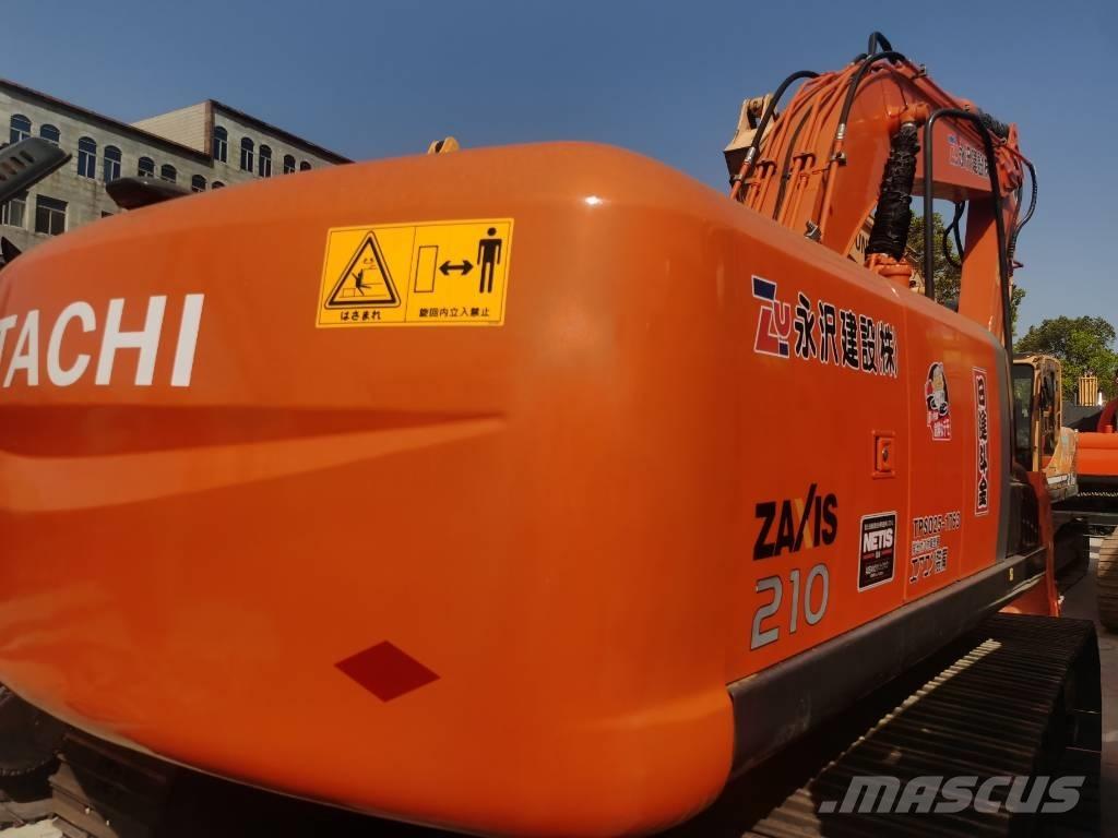 Hitachi ZX 210 Roomikekskavaatorid