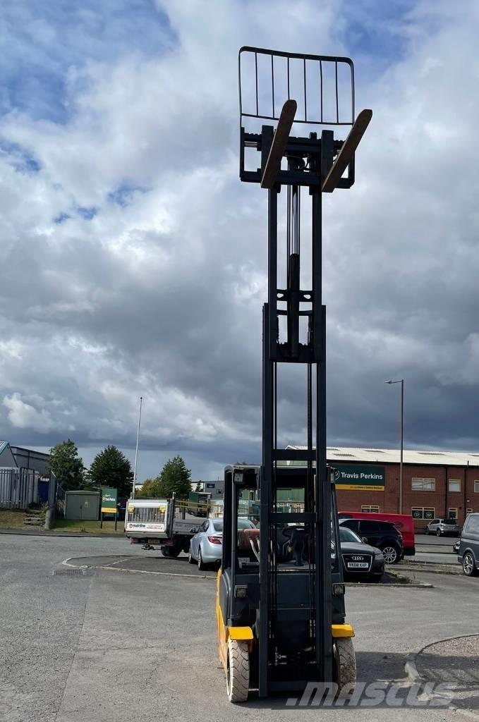 Jungheinrich TFG 320 Gaasitõstukid