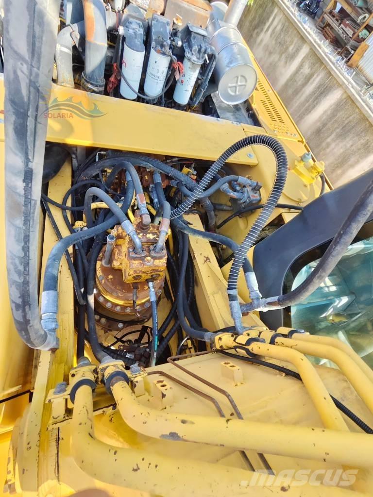 Komatsu PC 400-7 Roomikekskavaatorid