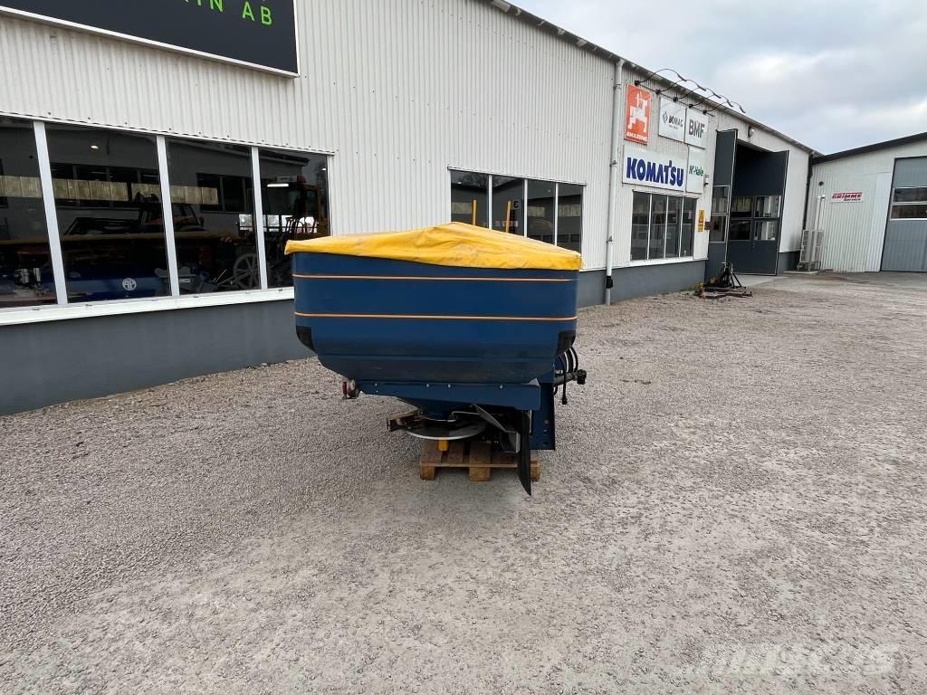 Bogballe M2W Mineraalväetise laoturid