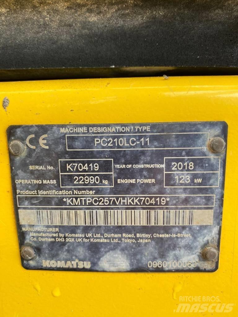Komatsu PC 210 LC Roomikekskavaatorid