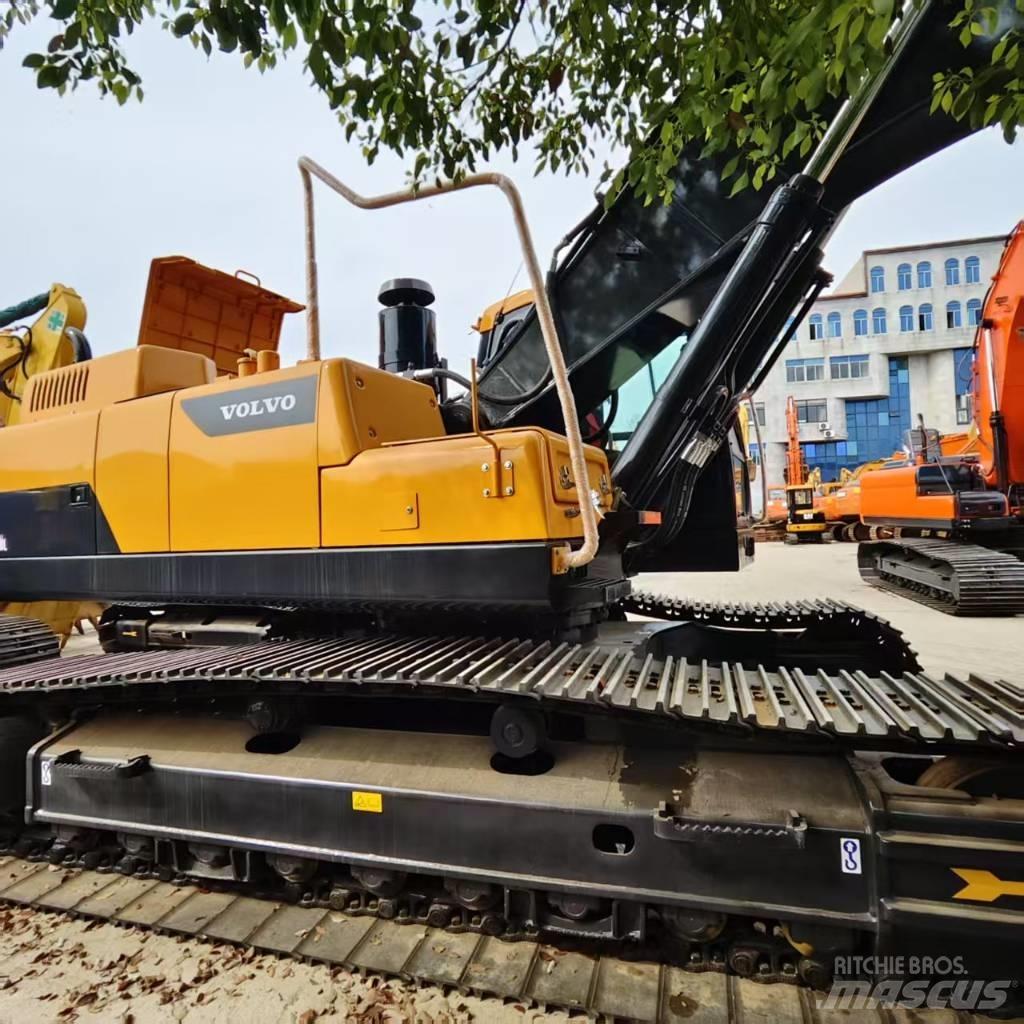 Volvo EC 380 D L Roomikekskavaatorid