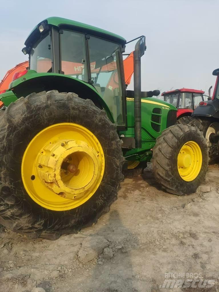 John Deere 6J-2104 Traktorid