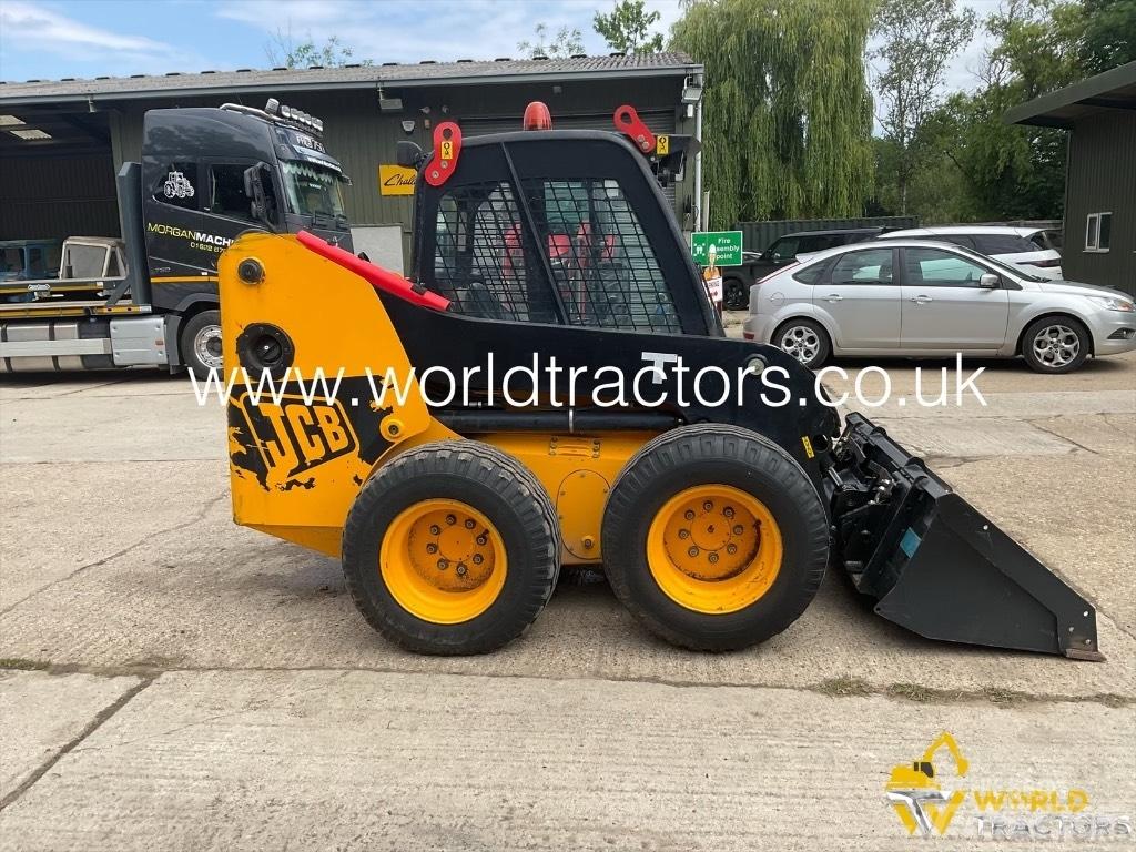 JCB Robot Kompaktlaadurid