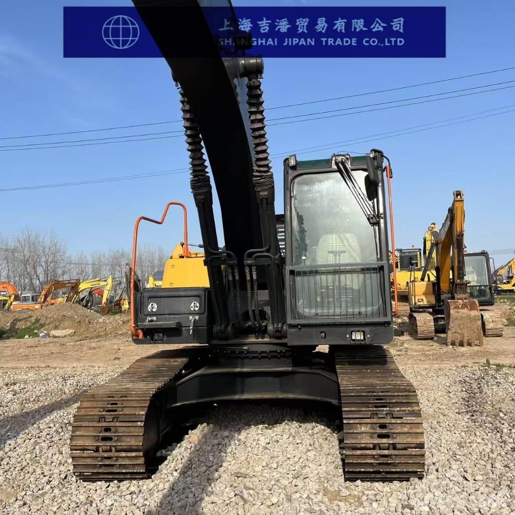 Volvo EC 210 Roomikekskavaatorid