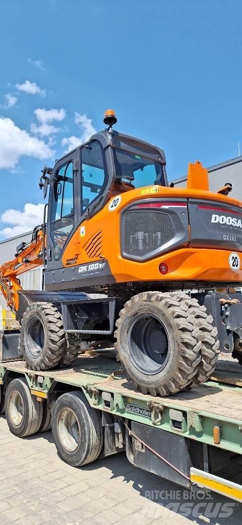 Doosan DX 100 W-7 Ratasekskavaatorid