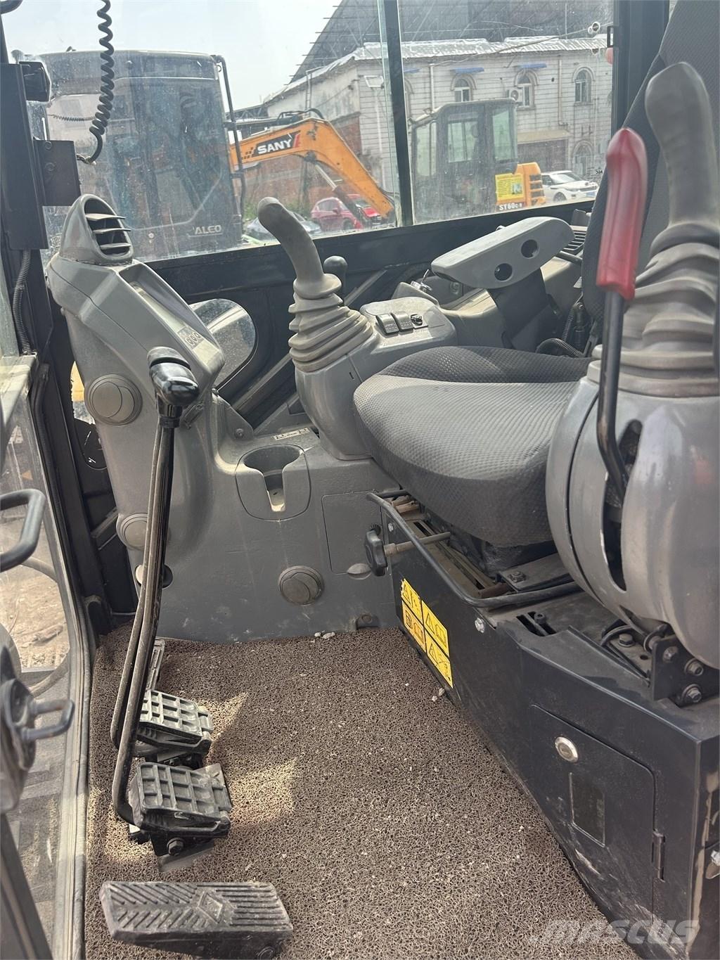 Hitachi ZX 55 Miniekskavaatorid < 7 t