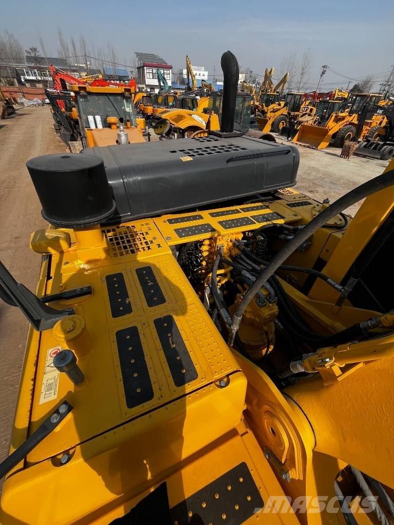 Komatsu PC 360 Roomikekskavaatorid