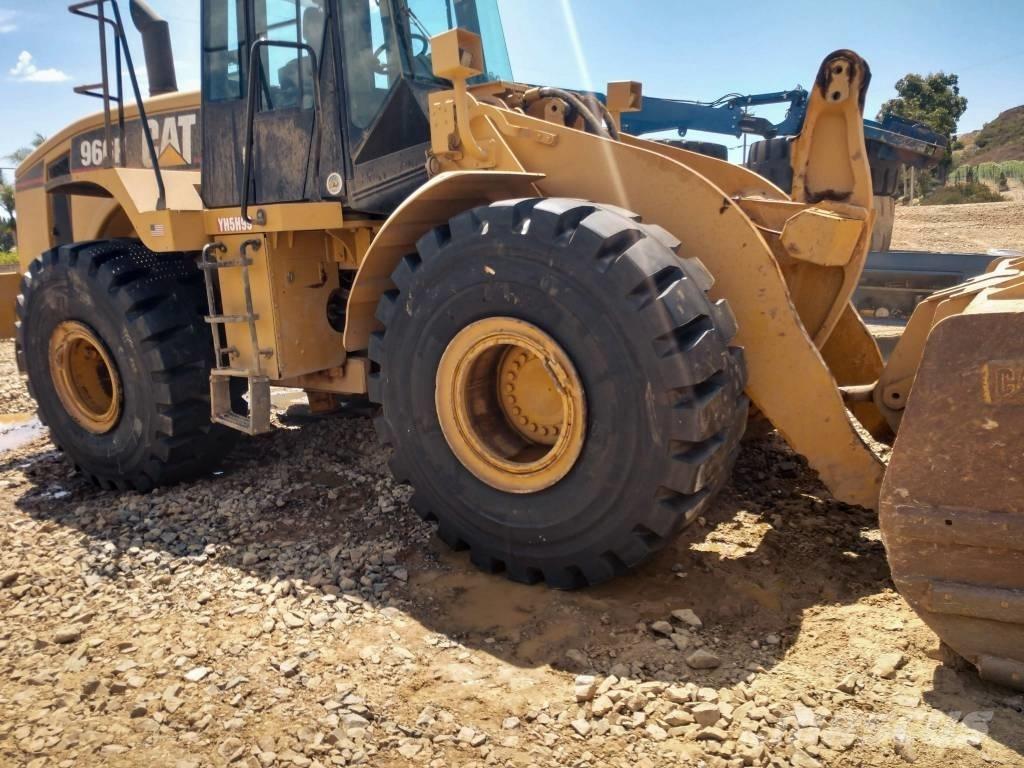 CAT 966 H Rataslaadurid