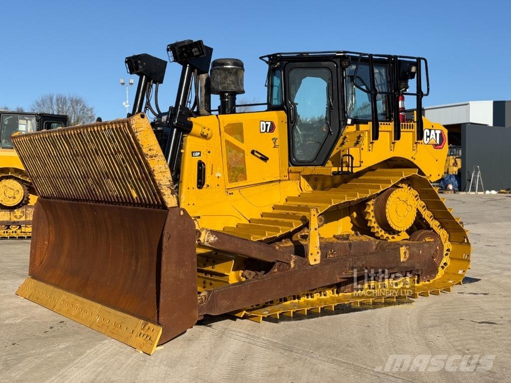 CAT D 7 LGP Buldooserid