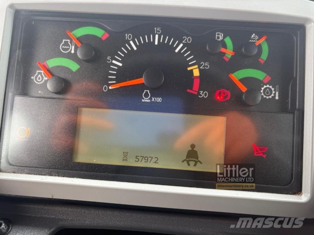 CAT 730 Liigendraamiga pinnaseveokid