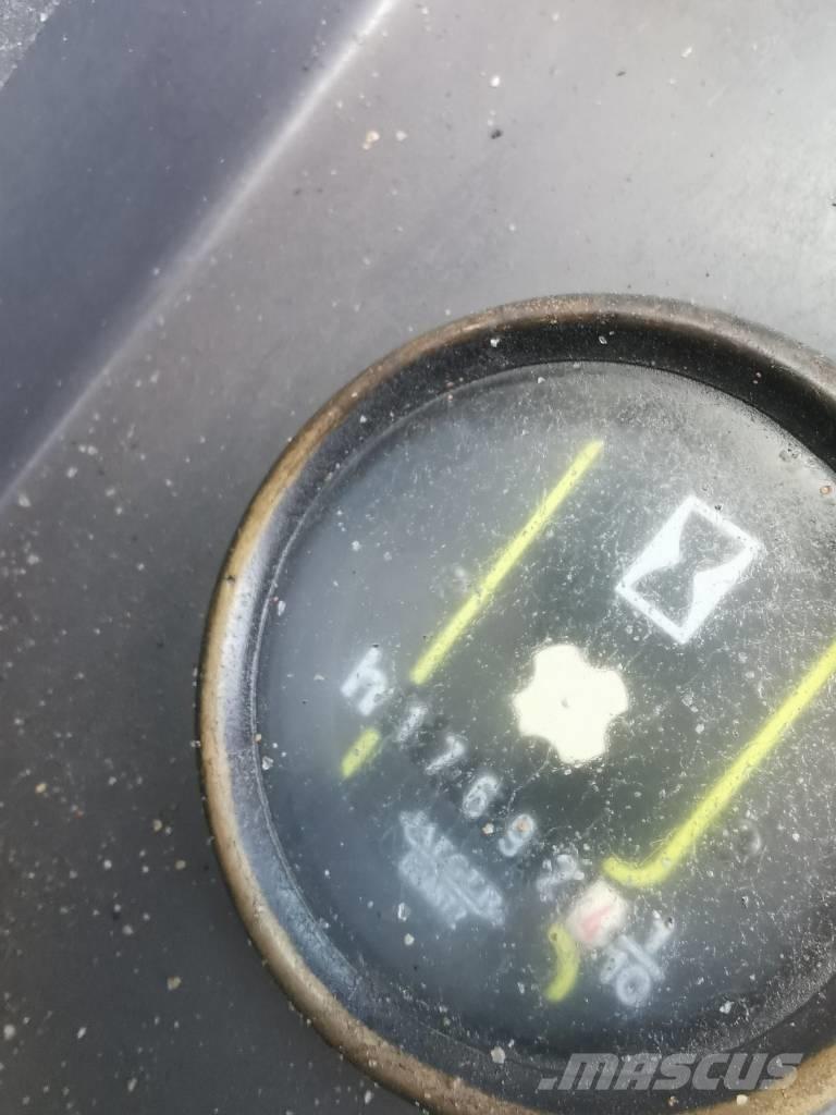 CASE WX 150 Ratasekskavaatorid