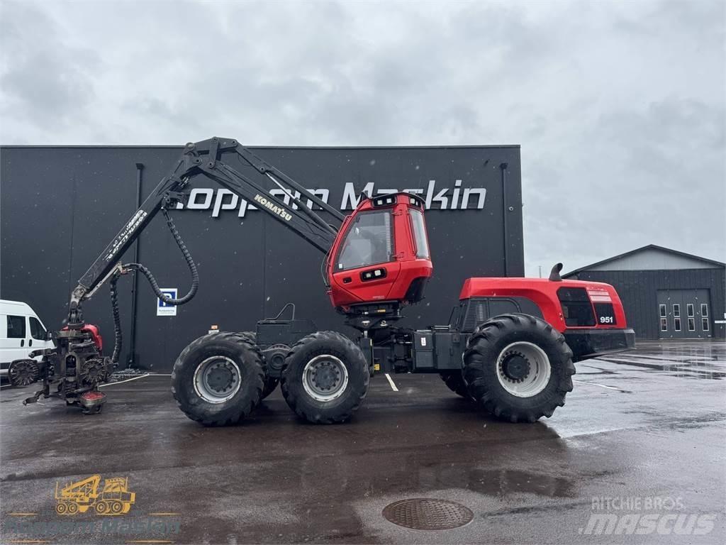 Komatsu 951 Harvesterid