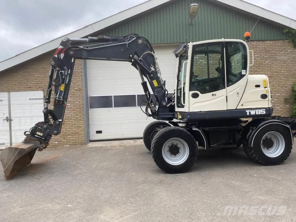 Terex TW85 Ratasekskavaatorid