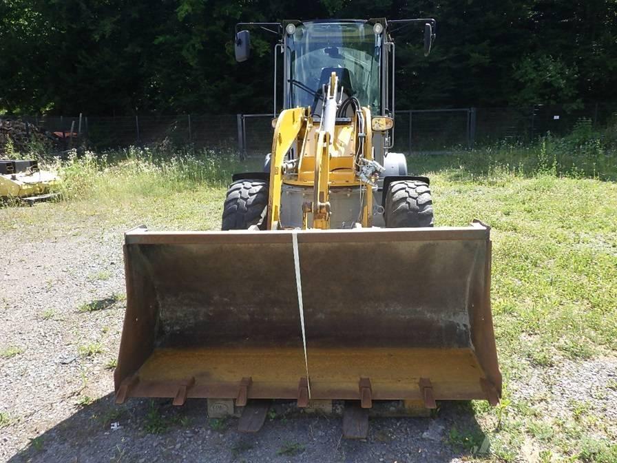 Paus SL 9075 Rataslaadurid