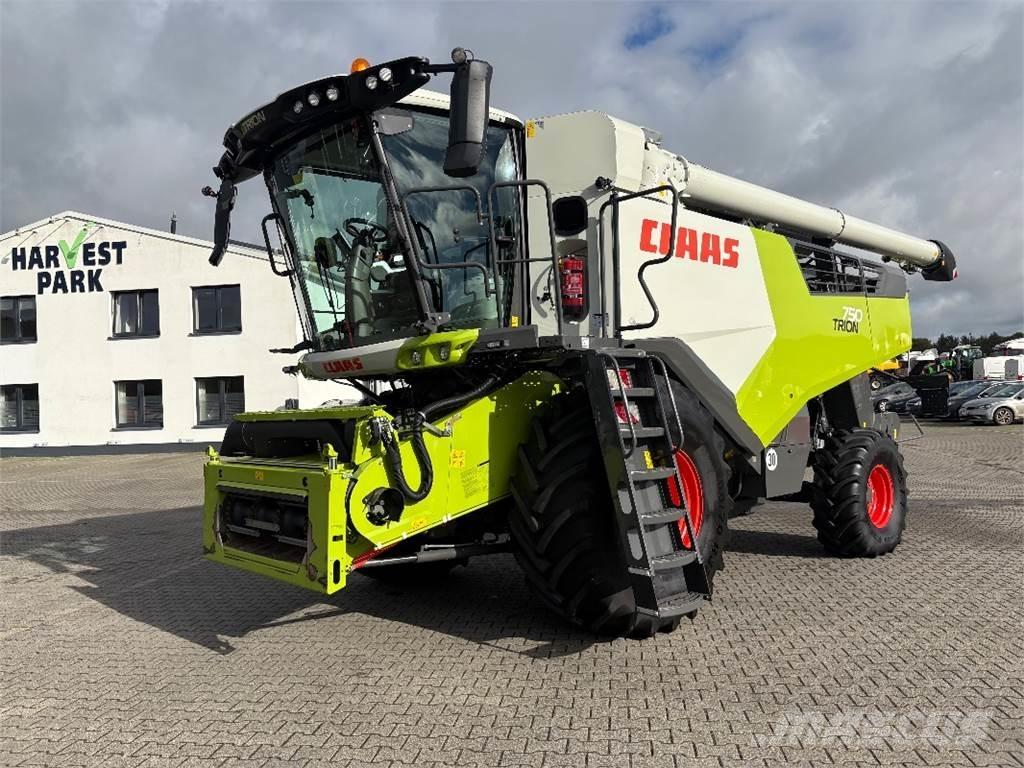 CLAAS TRION 750 Teraviljakombainid