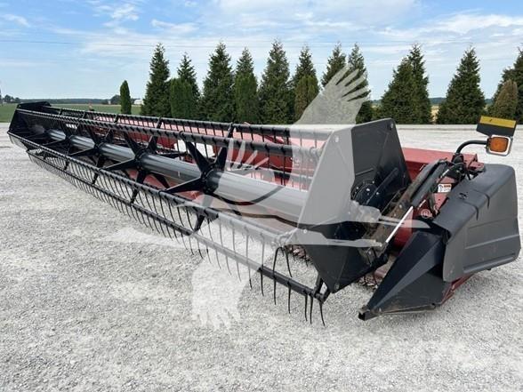 Case IH 1020 Kombainide heedrid
