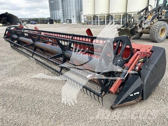 Case IH 1020 Kombainide heedrid