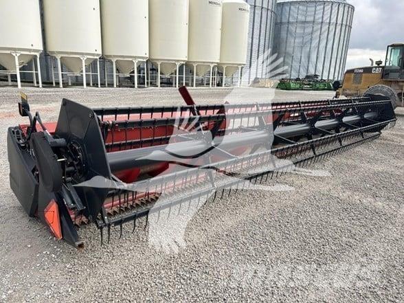 Case IH 1020 Kombainide heedrid