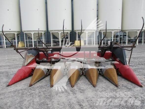 Case IH 1063 Kombainide heedrid