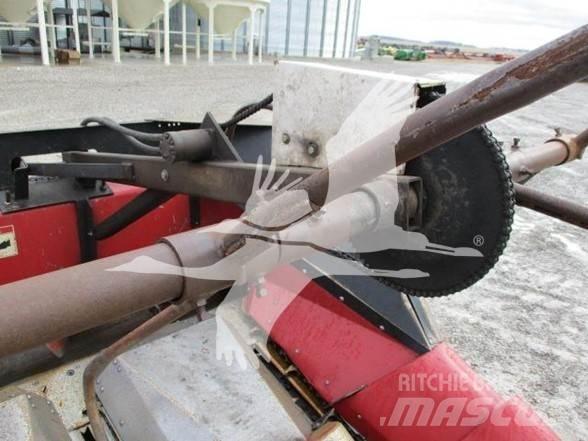 Case IH 1063 Kombainide heedrid