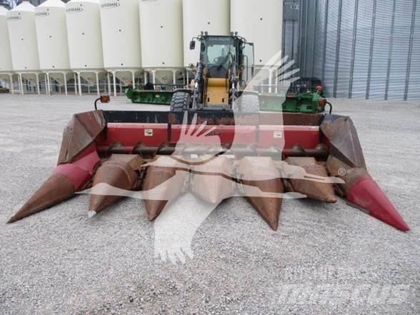 Case IH 1063 Kombainide heedrid