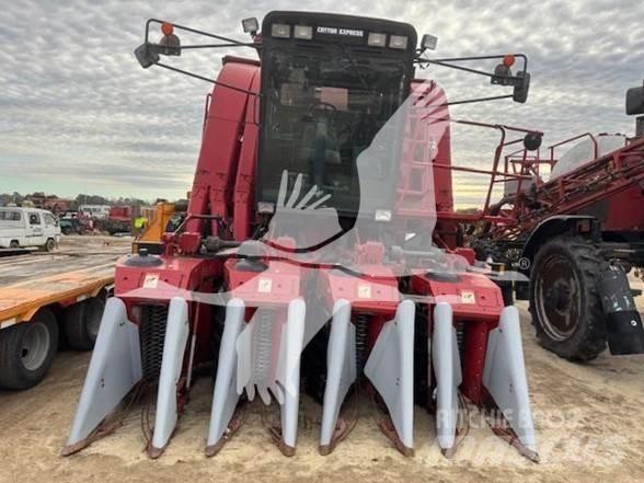Case IH 2055 Teraviljakombainid