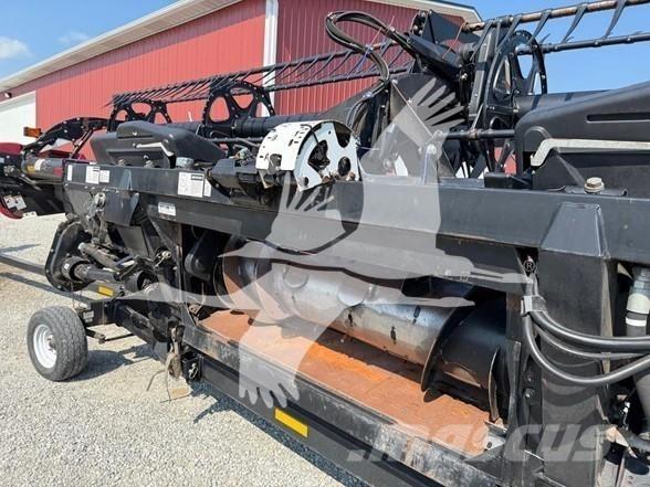 Case IH 2162 Kombainide heedrid