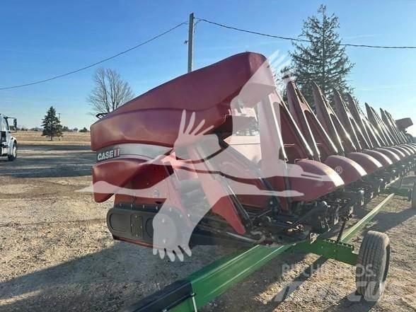 Case IH 3412 Kombainide heedrid