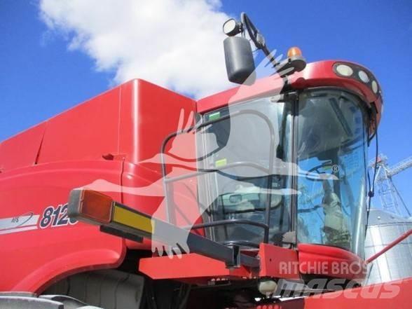 Case IH 8120 Teraviljakombainid