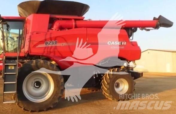 Case IH 8250 Teraviljakombainid