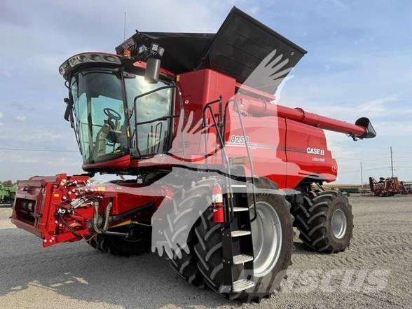 Case IH 8250 Teraviljakombainid