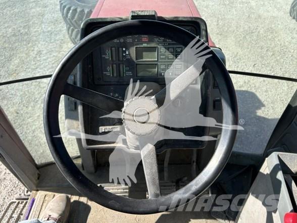 Case IH 8920 Traktorid