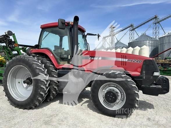 Case IH MX240 Traktorid