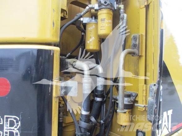 CAT 321C LCR Roomikekskavaatorid