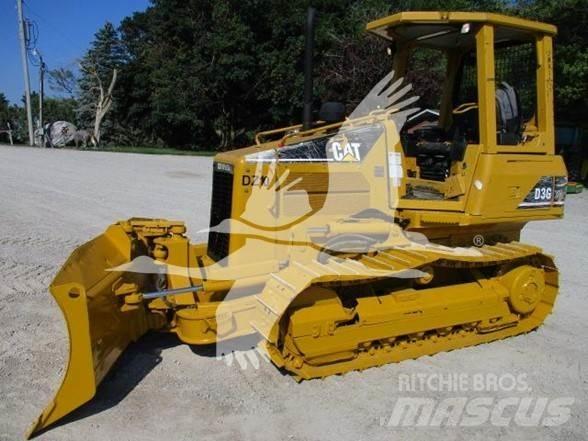 CAT D3G XL Buldooserid