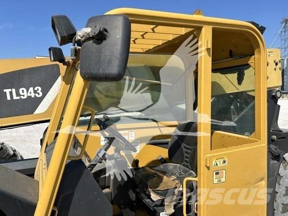 CAT TL943 Teleskooplaadurid
