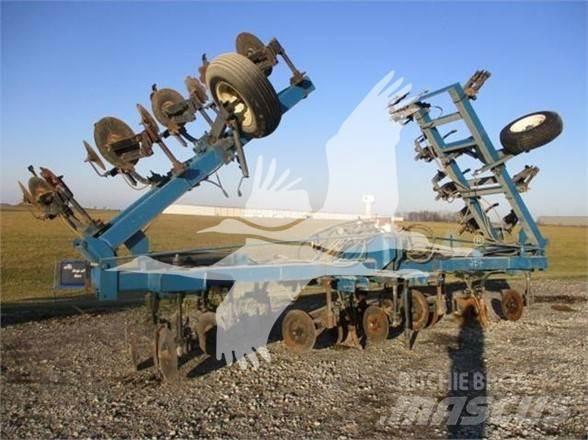 DMI 3200 Muu