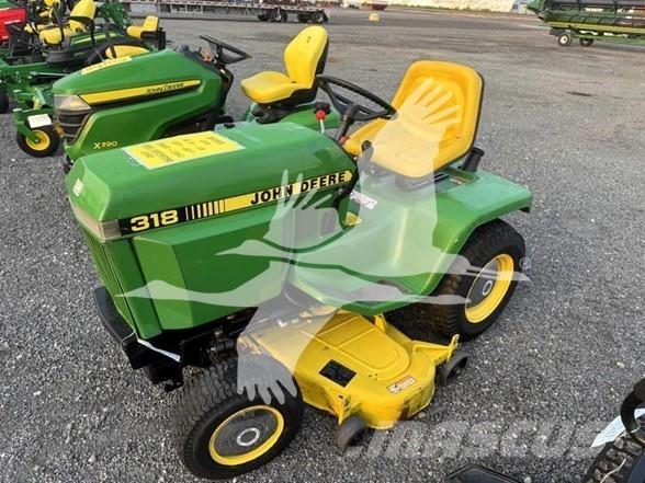 John Deere 318 Murutraktorid