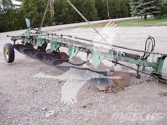 John Deere 514 Pöördadrad