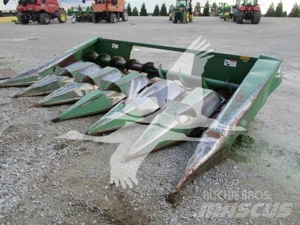 John Deere 643 Kombainide heedrid