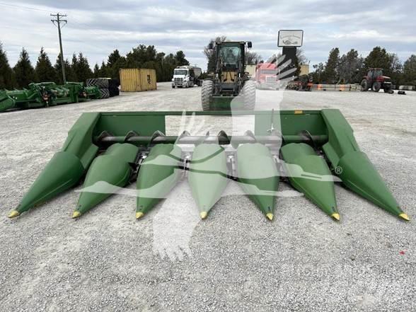 John Deere 643 Kombainide heedrid