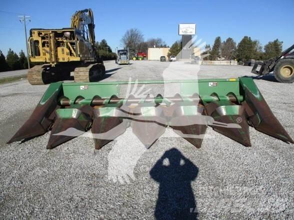 John Deere 644 Kombainide heedrid